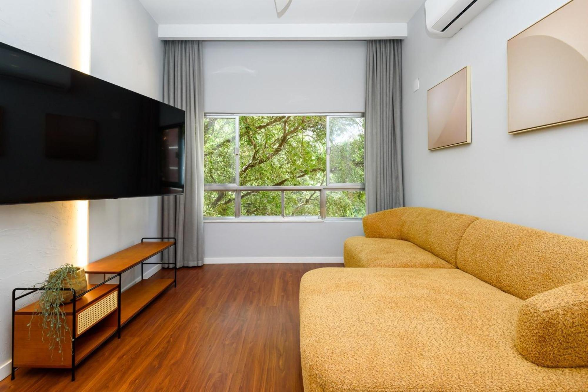 Alto Padrao Com 3qtos A 4min Da | Fs 51/301 Apartamento *